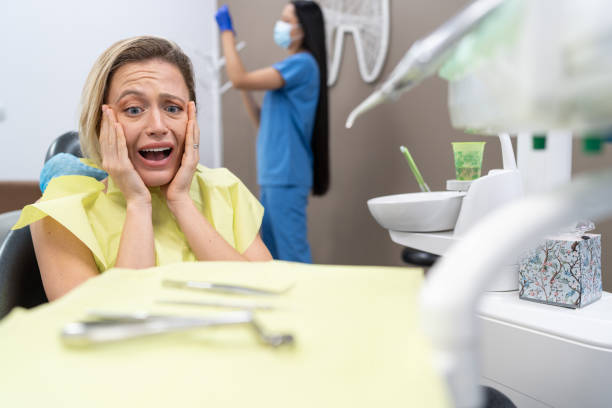 Best Emergency Gum Treatment in Navarre, OH